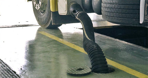 Floor exhaust gas suction system